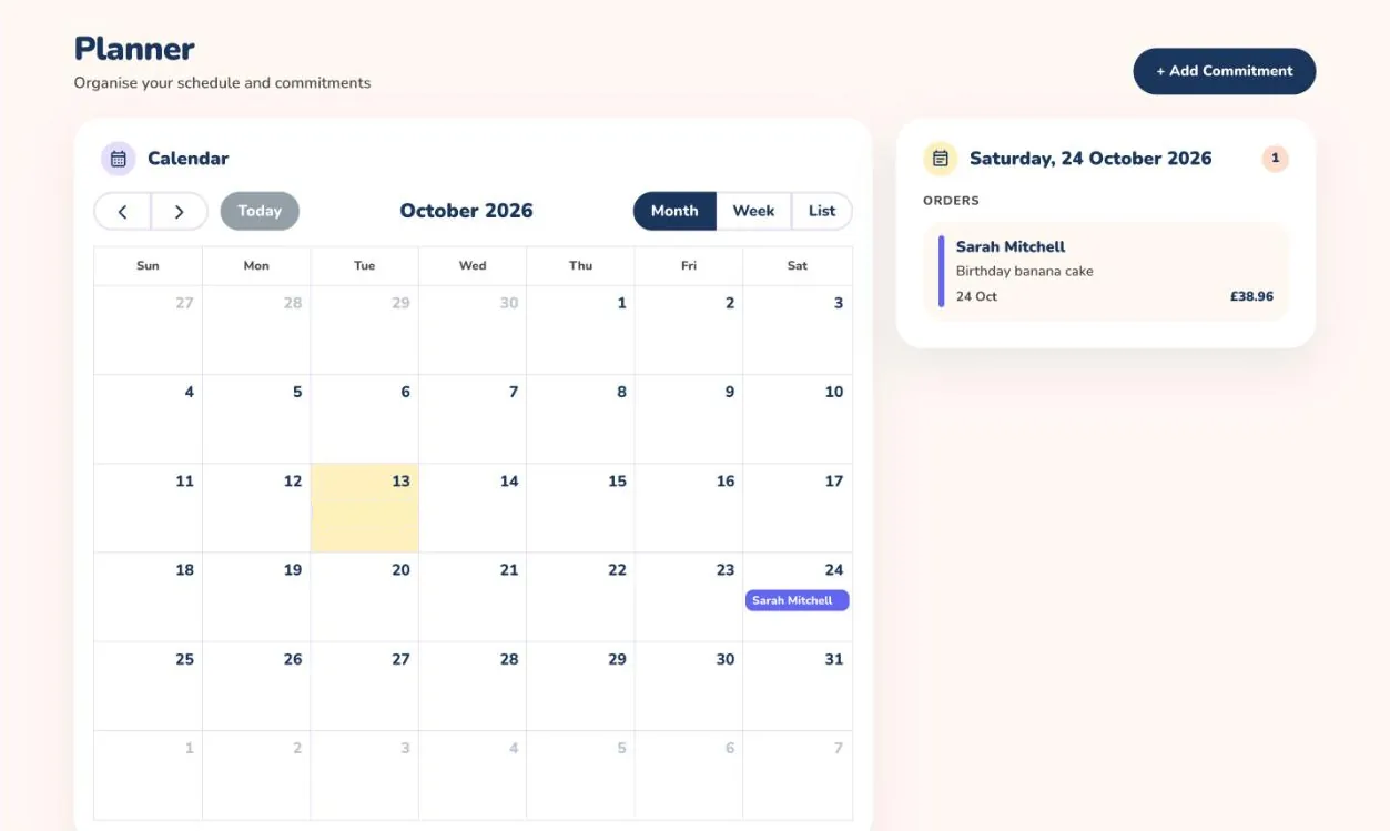 La page du planificateur sur le web avec un calendrier mensuel et une commande du 24 octobre dans le panneau latéral